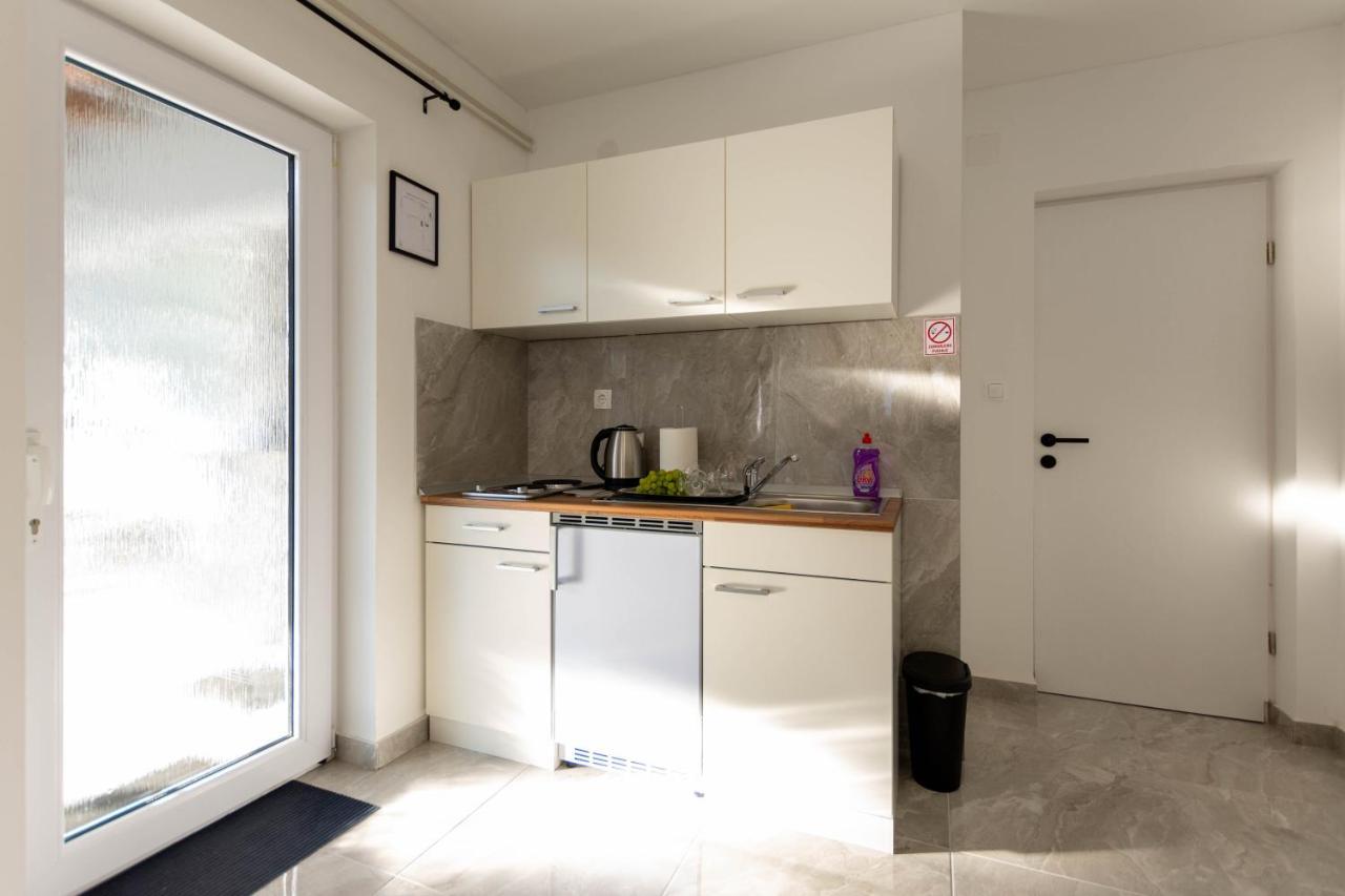 Apartmani Sun & Moon Bjelovar Exterior foto